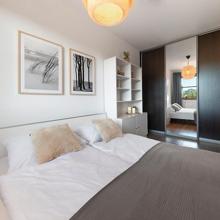 Ferienwohnung Blue Mare Jagiellonska Kladka Przy Morzu I Pkp Kolberg Exterior foto